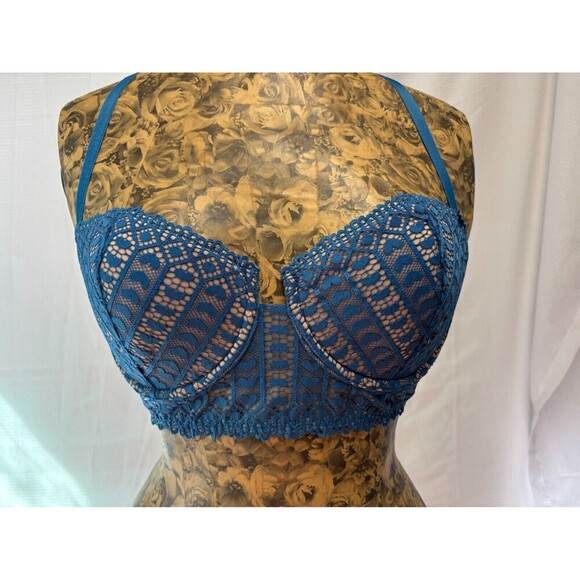 NWT Adore Me Blue Lacey Bra with Heart Print Size Women's 32DD - Picture 1 of 4